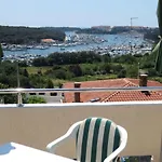 3-bedroom Karolina 11137 *